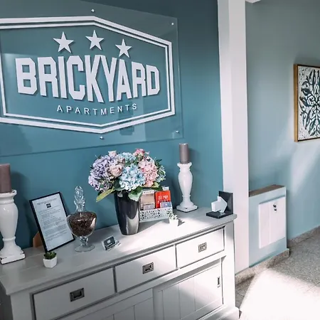 Aparthotel Brickyard 3*