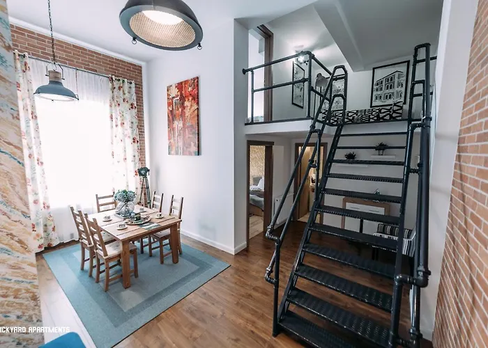 Brickyard Апарт-отель