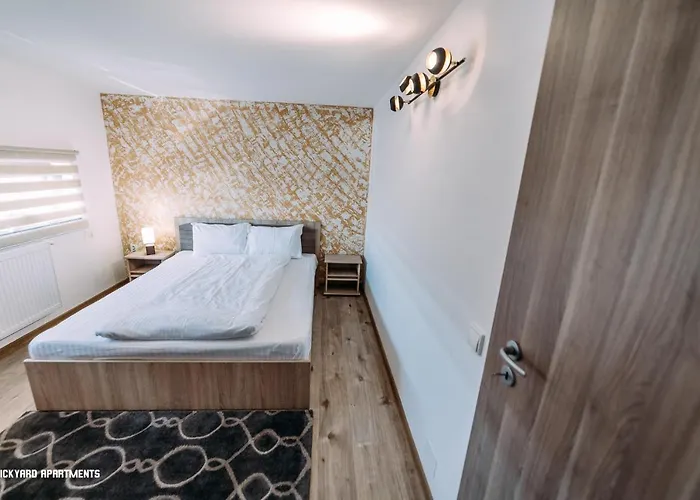 Brickyard Apartahotel