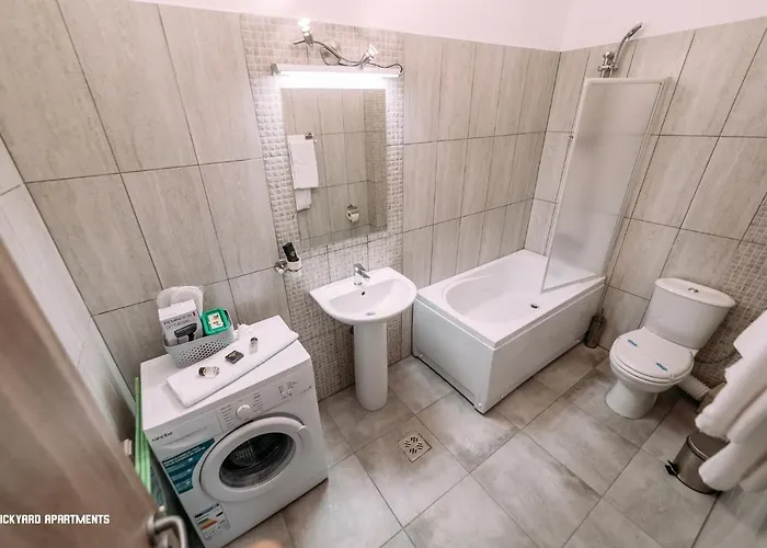 Apartahotel Brickyard 3*