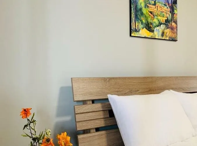 Brickyard Appart hôtel 3*